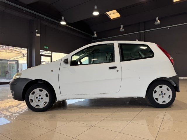 Fiat Punto 1.2 3 porte Active OK NEOPATENTATI - foto 2 di 4