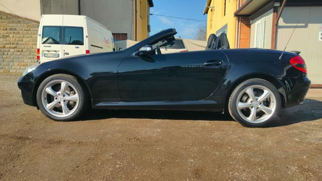 Mercedes-Benz SLK 350 3.5 V6 272 CV MANUALE ISCRITTA ASI, del 2005, 135.000 km, in vendita a Sant Agata Sul Santerno (RA)