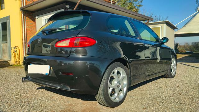 Alfa Romeo 147 2.0i 16V Twin Spark 150 CV 3p. Distinctive MANUALE - foto 3 di 4