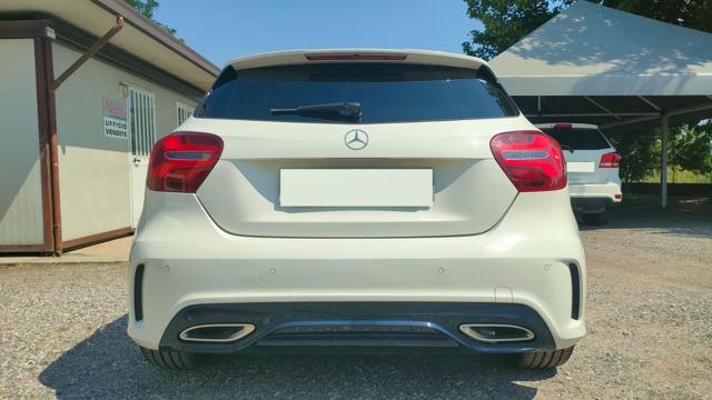 Mercedes-Benz A 180 d Automatic Premium AMG EURO 6 - foto 4 di 4