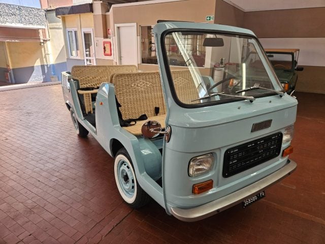 Fiat 900 PULMINO OMOLOGATO APERTO SPIAGGINA 8 posti JOLLY usato a MILANO