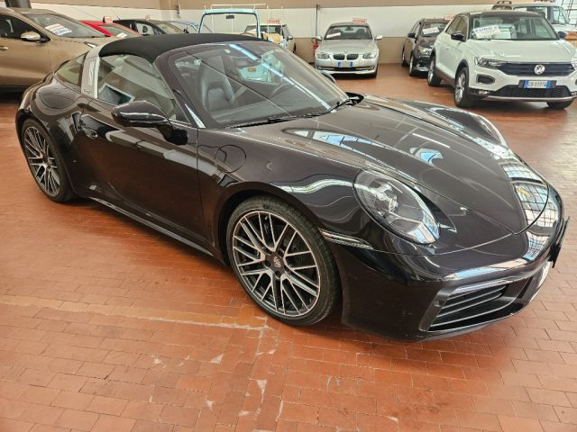 Porsche 992 Targa 4 IVA ESPOSTA MOD. 2022 - foto 2 di 4