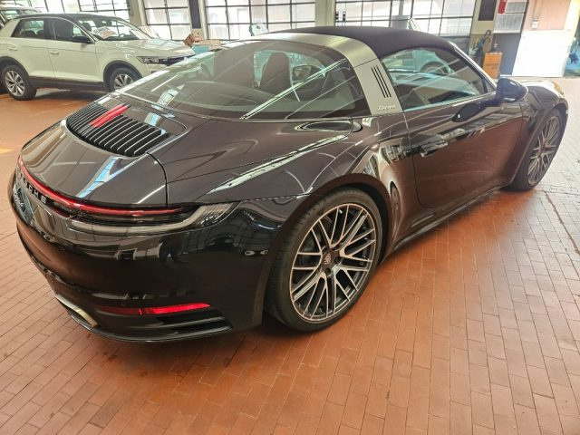Porsche 992 Targa 4 IVA ESPOSTA MOD. 2022 - foto 3 di 4