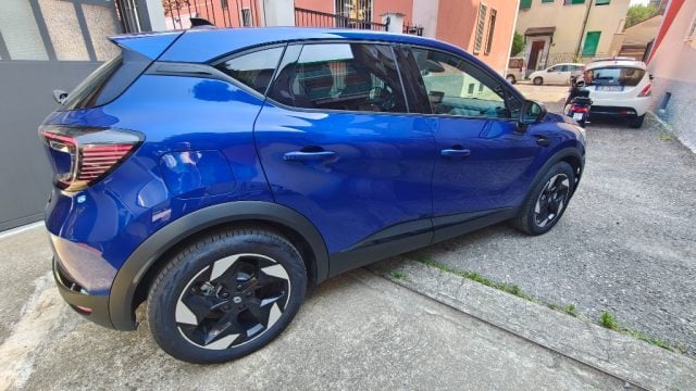 Renault Captur Full Hybrid E-Tech 160 CV Esprit Alpine - foto 4 di 4