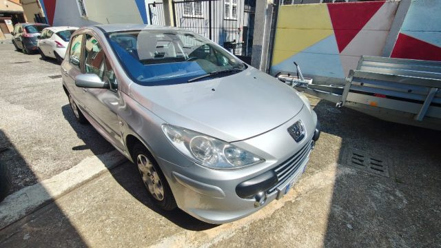 Peugeot 307 1.6 5p. XT GPL FINO 02/31 - foto 2 di 18
