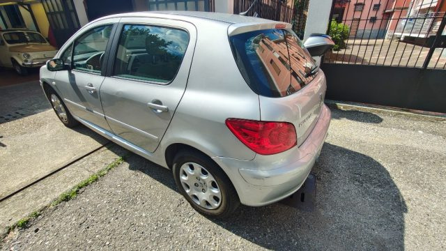 Peugeot 307 1.6 5p. XT GPL FINO 02/31 - foto 4 di 18