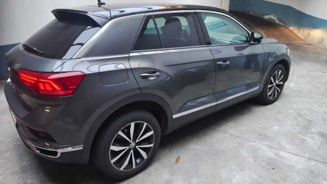 Volkswagen T-Roc 1.0 TSI 115 CV Style BlueMotion Technology - foto 3 di 4