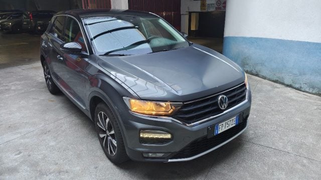 Volkswagen T-Roc 1.0 TSI 115 CV Style BlueMotion Technology - foto 2 di 4