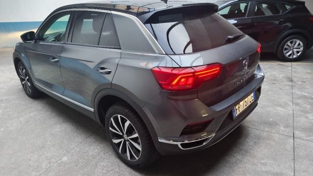 Volkswagen T-Roc 1.0 TSI 115 CV Style BlueMotion Technology - foto 4 di 4