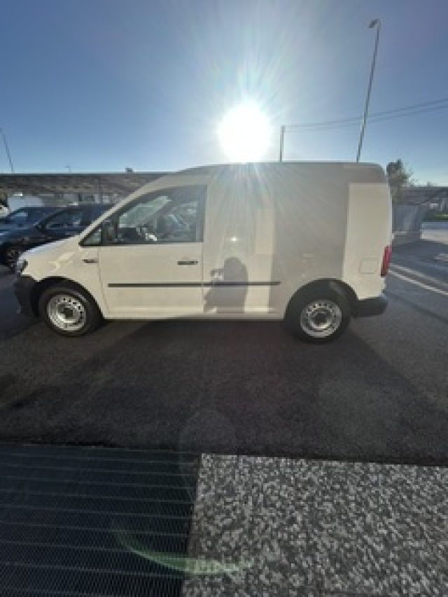 Volkswagen Caddy 1.4 TGI Furgone - foto 4 di 10
