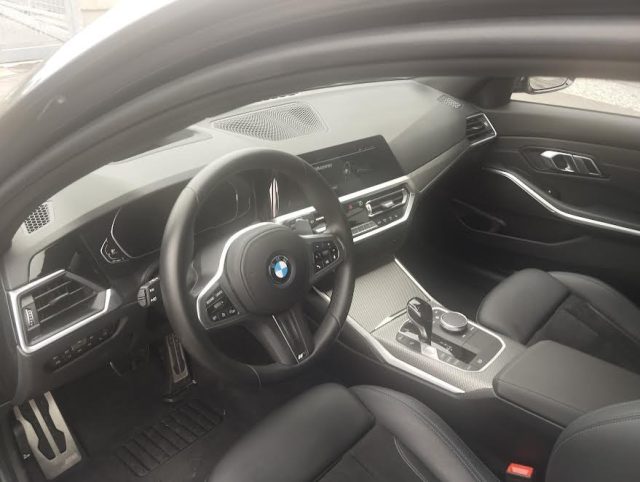 BMW 320 d 48V Touring Msport, del 2020, 69.900 km, in vendita a Castelli Calepio (BG)