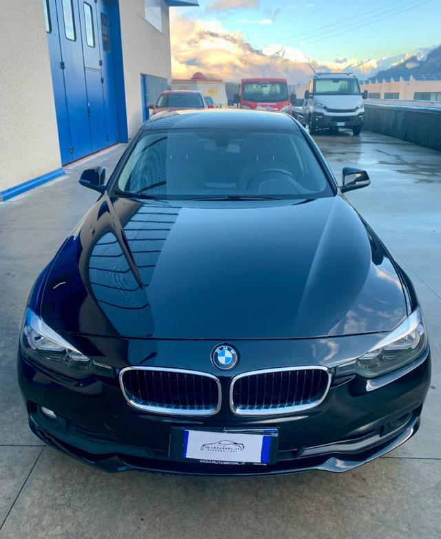 BMW 318 d Touring Advantage EURO 6 CRONOLOGIA TAGLIANDI - foto 2 di 4