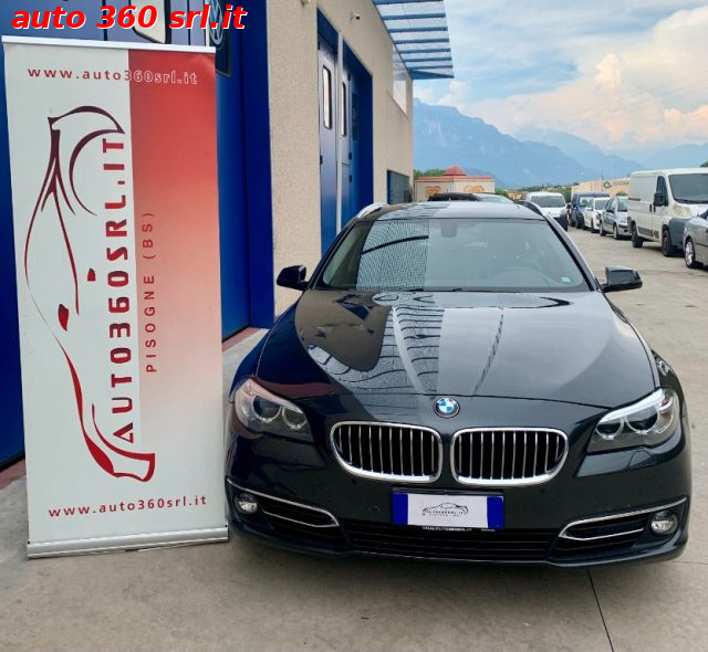 BMW 530 d xDrive Touring Luxury TETTO PANORAMICO usato a PISOGNE