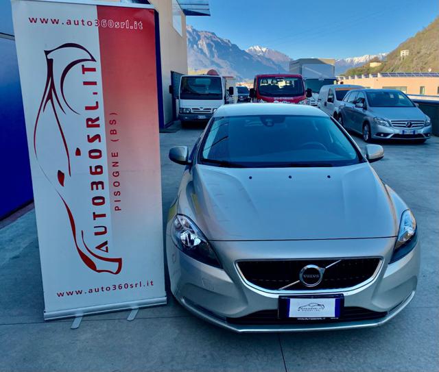 Volvo V40 D3 Kinetic 150CV !!!!!!!!! EURO 6B usato a PISOGNE