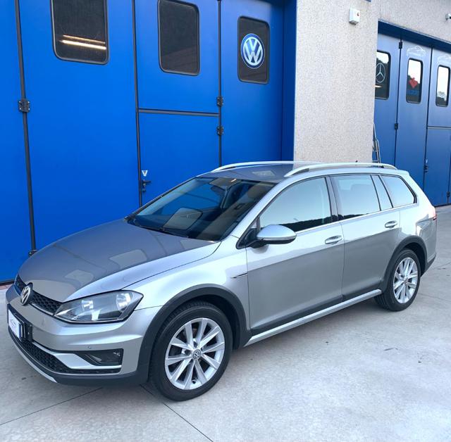 Volkswagen Golf Variant Alltrack 1.6 TDI 4MOTION CRONOLOGIA TAGLIANDI - foto 2 di 4