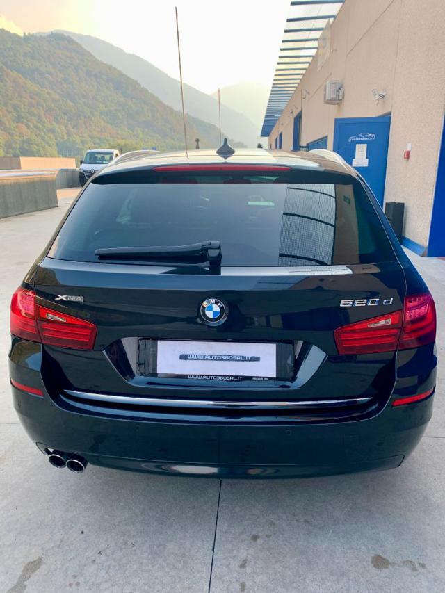 BMW 520 d xDrive Touring Luxury TETTO PANORAMICO PELLE TOT - foto 4 di 4