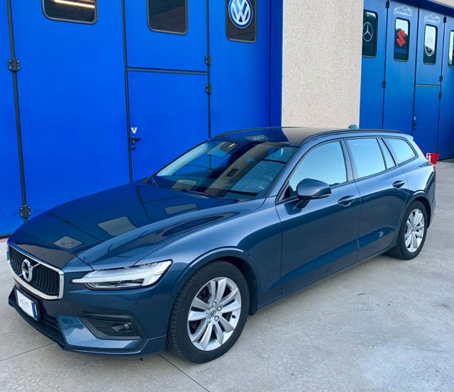 Volvo V60 D3 Geartronic Plus 1 proprietario CRONO TAGLIANDI - foto 3 di 4