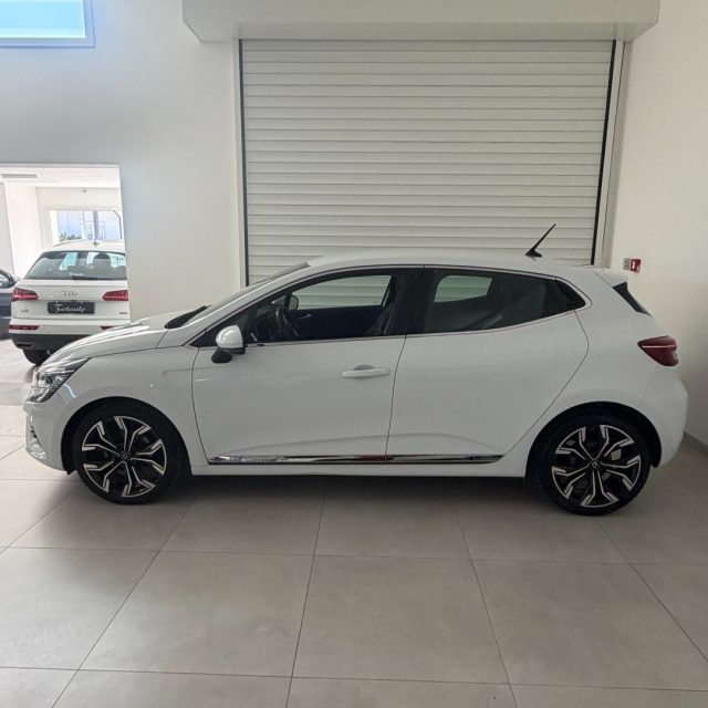 Renault Clio Blue dCi 85 CV 5 porte Intens - foto 4 di 4