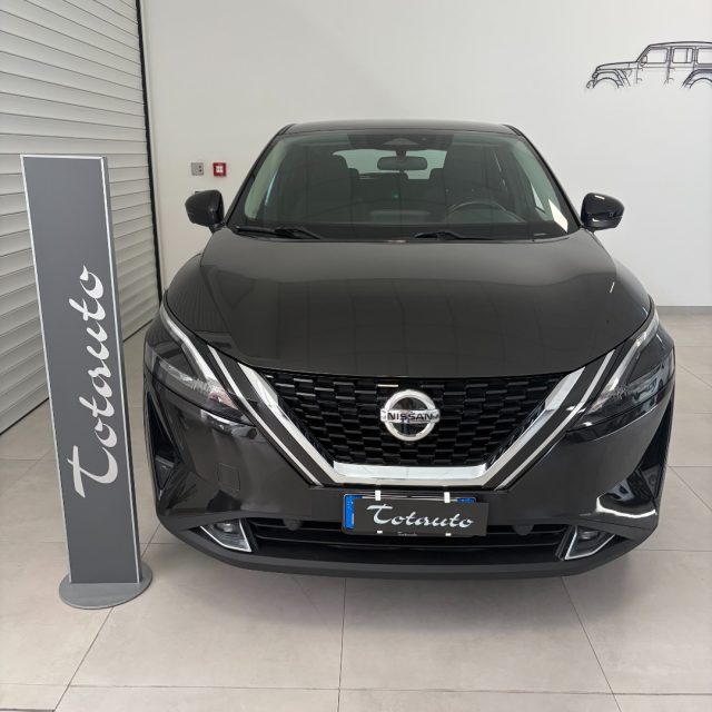 Nissan Qashqai MHEV 158 CV Xtronic Business - foto 2 di 4