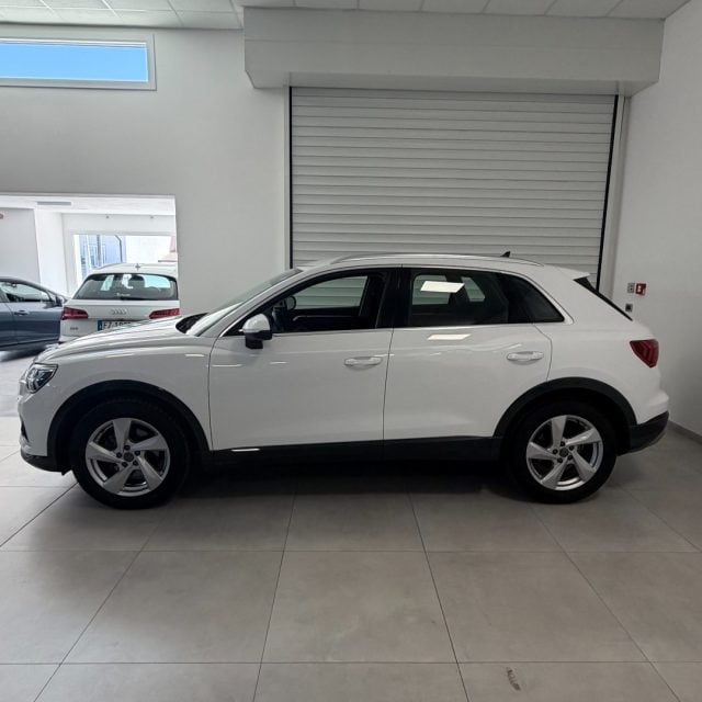 Audi Q3 35 TDI S tronic Business Advanced - foto 4 di 4
