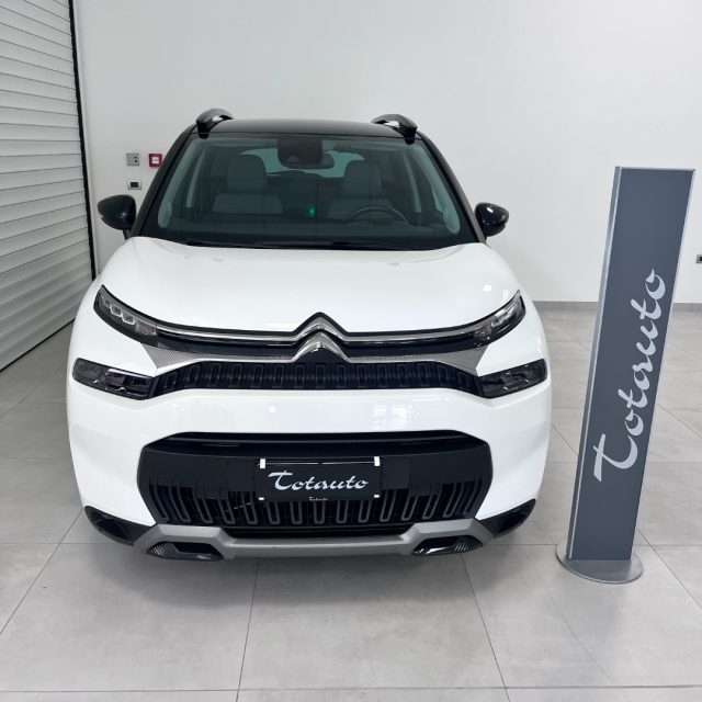 Citroen C3 Aircross BlueHDi 110 S&S Shine Pack - foto 2 di 17