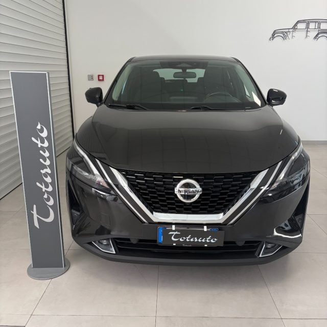 Nissan Qashqai MHEV 158 CV Xtronic Business - foto 2 di 4
