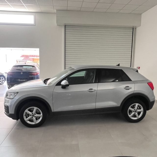 Audi Q2 1.6 TDI S tronic Business - foto 4 di 4