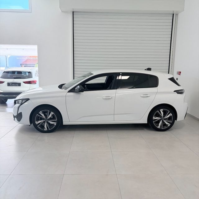 Peugeot 308 BlueHDi 130 S&S EAT8 Allure - foto 4 di 4