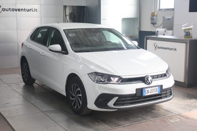 Volkswagen Polo 1.0 TSI Life usato a CIVITA CASTELLANA