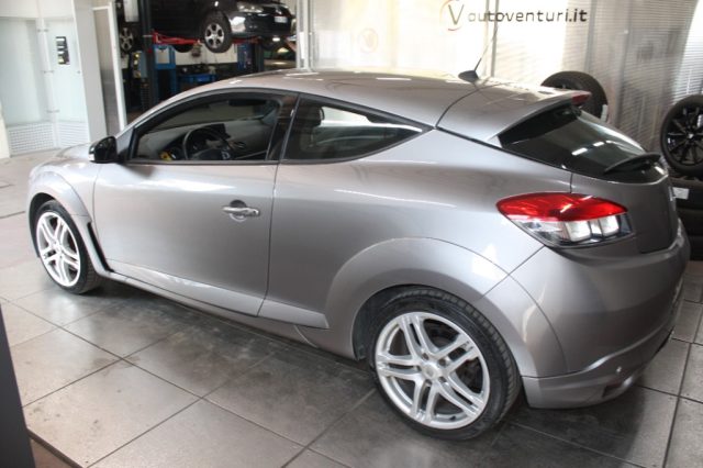 Renault Megane Mégane Coupé 2.0 T 250CV RS - foto 4 di 4