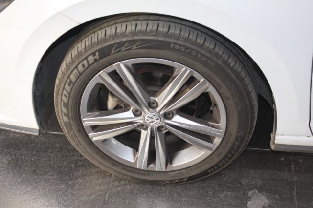 Volkswagen Polo 1.0 TSI 5p. Sport DSG 95 CV - foto 4 di 4