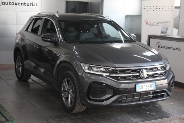Volkswagen T-Roc 2.0 TDI SCR R-Line, del 2024, 23.600 km, in vendita a Civita Castellana (VT)
