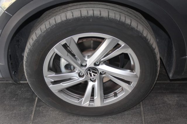 Volkswagen T-Roc 2.0 TDI SCR R-Line - foto 4 di 17