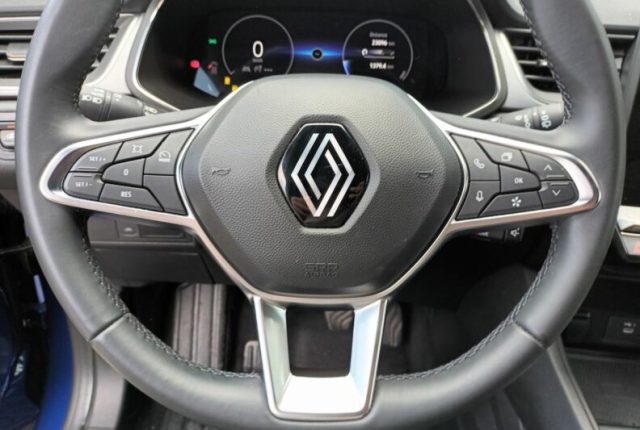 Renault Captur GPL 100 CV Techno - foto 3 di 6