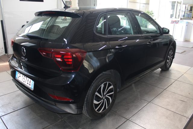 Volkswagen Polo 1.0 Life - foto 4 di 4