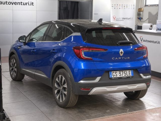 Renault Captur TCe 100 CV GPL Techno - foto 4 di 4