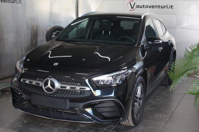 Mercedes-Benz GLA 200 200 D AMG LINE PREMIUM 150 CV - foto 3 di 4