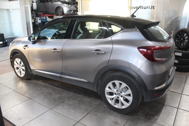 Renault Captur TCe 100 CV GPL Intens - foto 4 di 4