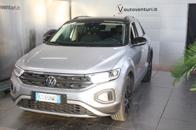 Volkswagen T-Roc 1.5 TSI DSG R-Line - foto 3 di 4