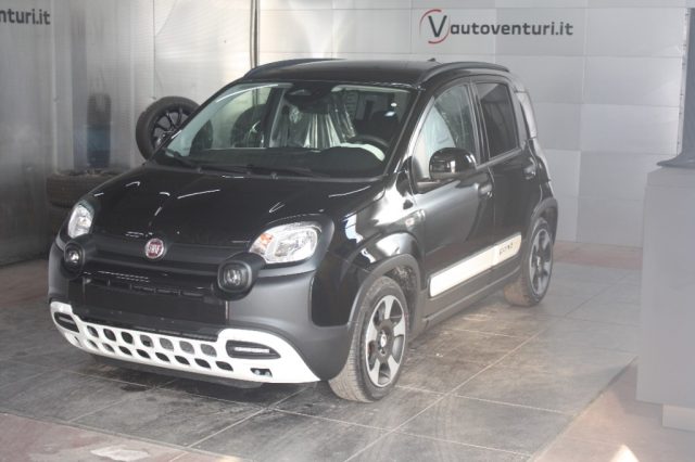 Fiat Pandina 1.0 65 CV Hybrid Cross - foto 3 di 4