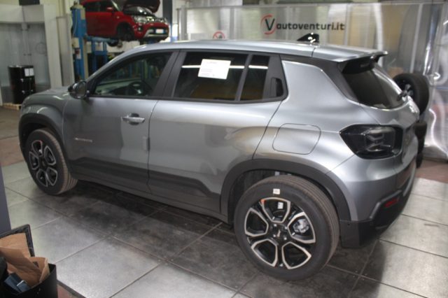 Jeep Avenger 1200 MHEV SUMMIT 101 CV AUTOM. KM 0 - foto 4 di 4