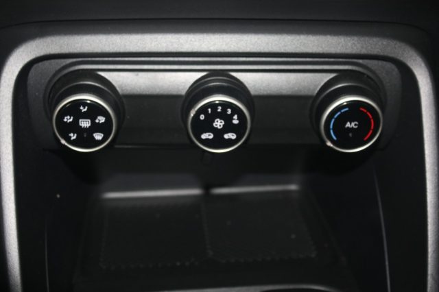 Citroën C3 PureTech 100 CV TURBO Pack Plus, del 2025, 22.500 km, in vendita a Civita Castellana (VT)