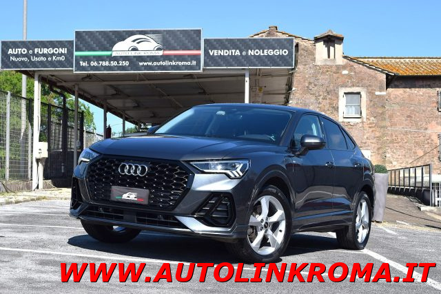Audi Q3 Sportback 45 TFSI PHEV S tronic S line PLUG-IN SPB - foto 2 di 4