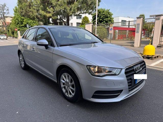 Audi A3 SPB 2.0 DIESEL 150 CV !!! - foto 3 di 4