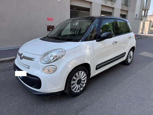 Fiat 500L 1.4 95 CV Lounge usato a MILANO