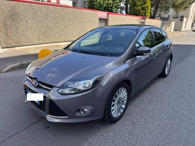 Ford Focus BENZINA 5 PORTE !!!! - foto 4 di 4