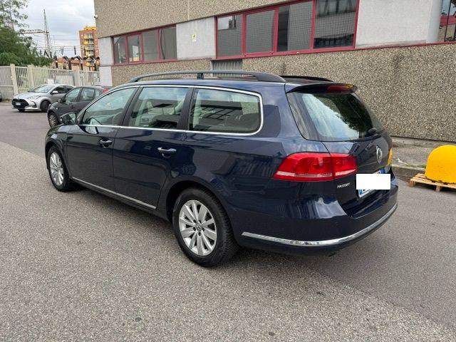 Volkswagen Passat S.W 1.6 DIESEL !!!! - foto 4 di 11