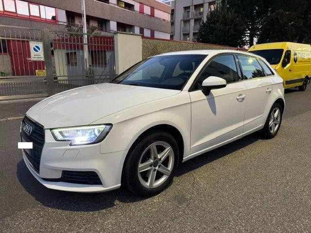 Audi A3 SPB 2.0 150 CV AUTOMATICA !!!, del 2016, 96.000 km, in vendita a Milano (MI)