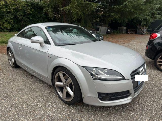 Audi TT Coupé 2.0 TFSI, del 2007, 97.000 km, in vendita a Milano (MI)