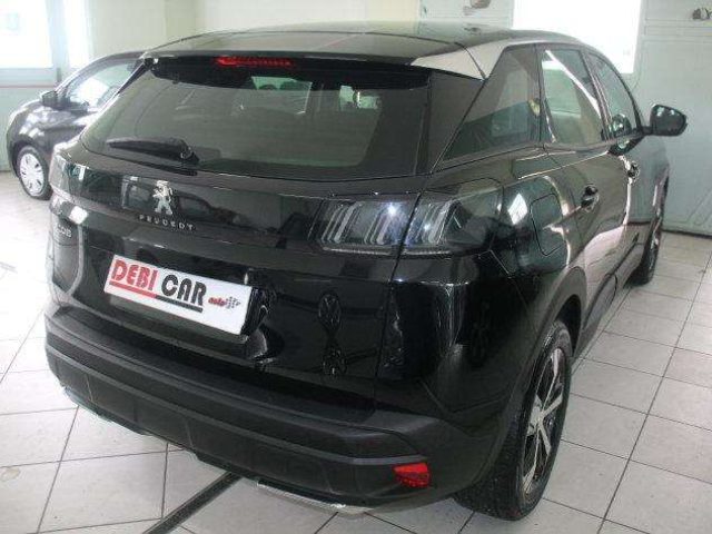 Peugeot 3008 EAT8-Telecamera-Navi- FULL-LED - foto 2 di 4